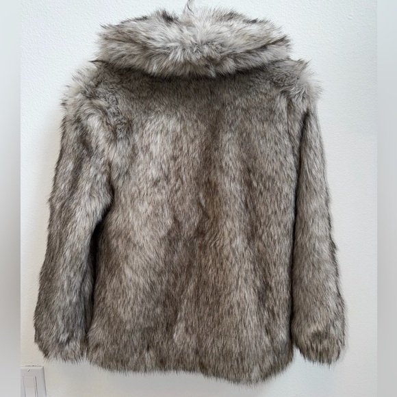 Abercrombie & Fitch Faux Fur Coat XXS | Gray Plush Jacket - Picture 2 of 9